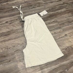 White Shorts & Free Shirt